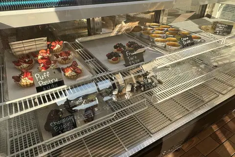 Cakes 2 U photo 4