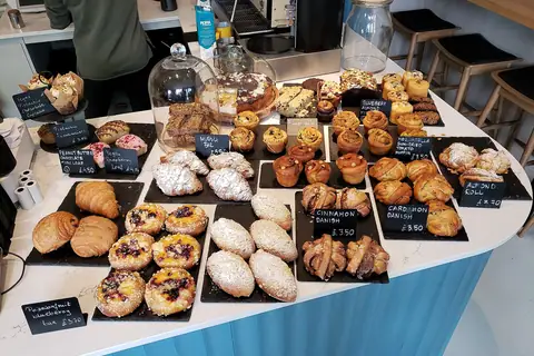 Cakes 2 U photo 2